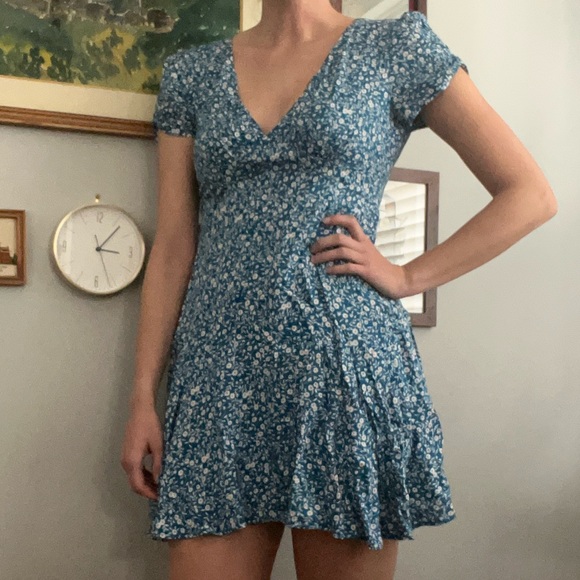 Princess Polly Blue Floral Swing Dress - Picture 2 of 4